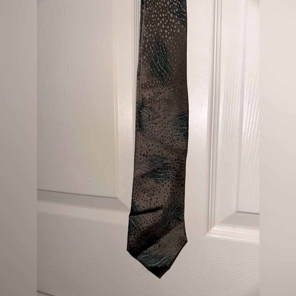 Giorgio Armani Cravatte Elegant Patterned Tie metallic brown and grey designer